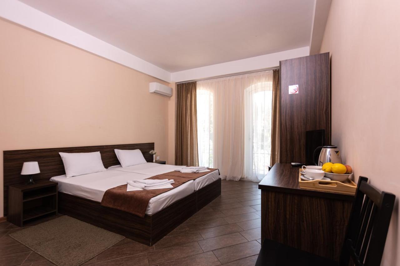 Hotel Nikopoli On Vodopadnaya 21А New Athos 외부 사진