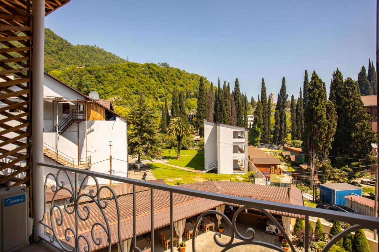 Hotel Nikopoli On Vodopadnaya 21А New Athos 외부 사진