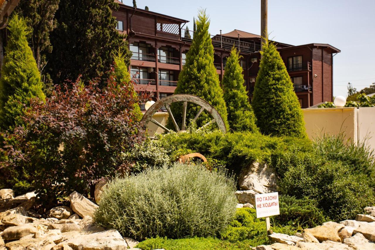 Hotel Nikopoli On Vodopadnaya 21А New Athos 외부 사진